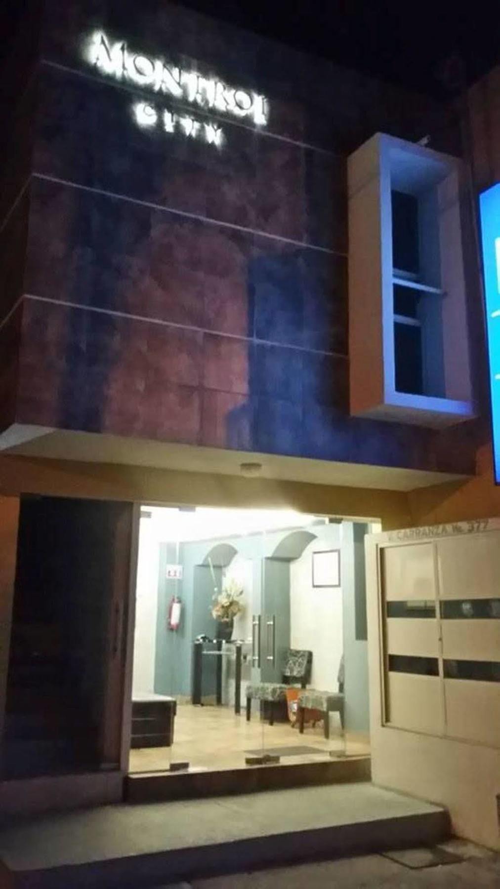 Hotel Montroi City Колима Экстерьер фото